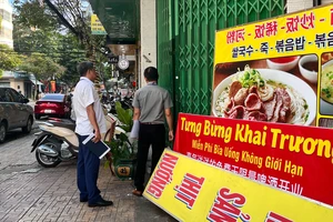 Đoàn kiểm tra liên ngành TP Nha Trang gọi cửa nhiều lần nhưng không được