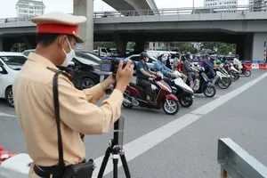 Hà Nội: Cảnh sát giao thông bố trí hơn 20 điểm ghi hình vi phạm lưu động