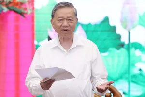 Tạo sức mạnh tổng hợp giữa tuyên truyền và vận động, giữa tư tưởng và hành động