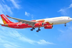 “Bay khắp thế giới, làm mới chất hè” cùng ưu đãi giá vé 77% từ Vietjet
