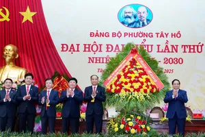 Xây dựng Đảng bộ phường Tây Hồ phát triển toàn diện, dẫn đầu Thủ đô