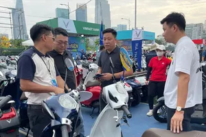 Sôi động thị trường xe máy điện