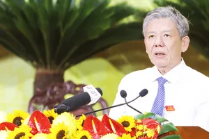 Bí thư Tỉnh uỷ Vĩnh Long Ngô Chí Cường phát biểu tại phiên trù bị Đại hội đại biểu Đảng bộ tỉnh Vĩnh Long lần thứ I