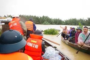 Tính đến sáng 30-10: 18 người chết và mất tích do mưa lũ miền Trung