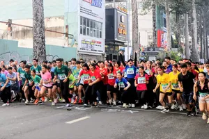 Hơn 850 vận động viên hưởng ứng Đại hội thể dục thể thao phường Chợ Quán