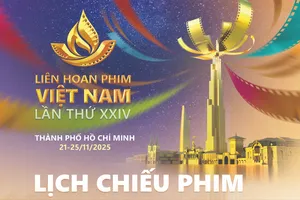 Khán giả TPHCM nhận vé xem phim tại Liên hoan Phim Việt Nam miễn phí
