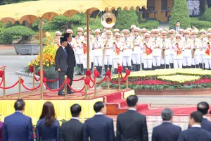 Chủ tịch nước Lương Cường đã chủ trì lễ đón cấp Nhà nước Quốc vương Brunei Haji Hassanal Bolkiah. Ảnh: QUANG PHÚC
