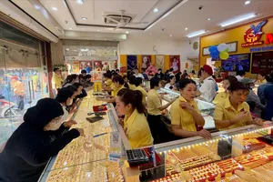 Chiều nay 4-12, giá vàng trong nước giảm