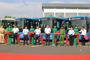 TPHCM đưa vào vận hành Bến xe buýt Lê Minh Xuân