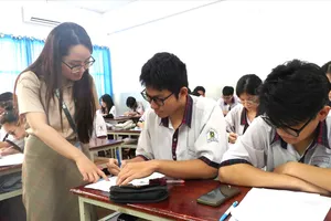 Tìm giải pháp giảm bạo lực học đường và áp lực học tập