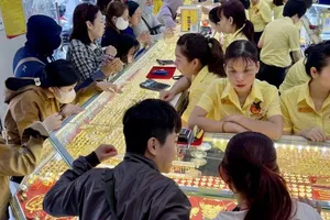 Không thực hiện thanh toán mua, bán vàng qua tài khoản thanh toán bị phạt tới 20 triệu đồng