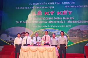 Long An tổ chức Lễ ký kết tài trợ kinh phí tham gia thành viên của Tổ chức Xúc tiến Du lịch các thành phố Châu Á – Thái Bình Dương. Ảnh: NGỌC PHÚC