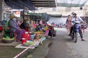 Long An mở lại chợ truyền thống