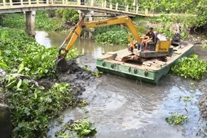 Tiền Giang sẽ nạo vét 10 tuyến kênh, rạch để trữ nước ngọt phòng, chống hạn mặn. Ảnh: NGỌC PHÚC