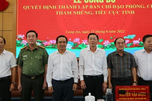 Thành viên Ban Chỉ đạo phòng chống tham nhũng, tiêu cực tỉnh Long An