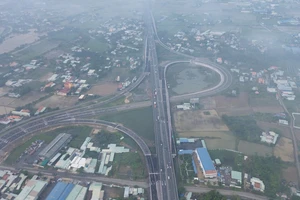 Long An chuẩn bị thực hiện đợt cao điểm “500 ngày đêm thi đua hoàn thành 3.000km đường bộ cao tốc”