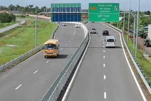 Từ 1-11, cao tốc Trung Lương - Mỹ Thuận áp dụng mức phí mới