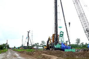 Dự án đường cao tốc Cao Lãnh - An Hữu (thành phần 1) sẽ hoàn thành vào ngày 19-12-2025