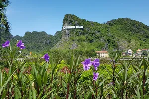 UBND xã Sơn Trạch, chi sai gần 400 triệu đồng khiến công nhân gom rác ở cửa ngõ di sản bị nợ lương