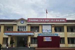 Hiệu trưởng Trường Tiểu học số 1 Ba Đồn xin lỗi vì suất ăn bán trú gây bức xúc 