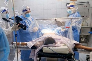 《生死界線》紀錄片。