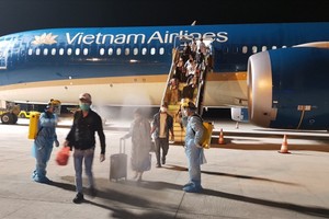 首個烏克蘭撤僑航班今早起飛