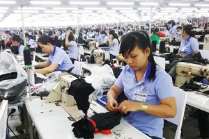 故外省婦女有極少娛樂及做體育運動機會。