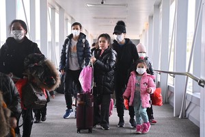 接回在烏克蘭的越南公民。圖源：互聯網