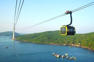 堅江省富國島縣建有世界最長遊覽纜車。