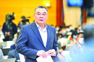 嚴懲影響營商環境失實謠言散播者