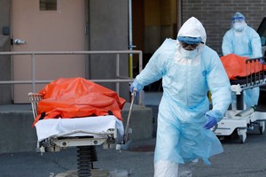 去年，全美死亡人數創新高，達到346.5萬人。