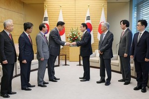 韓日就努力發展關係形成共識