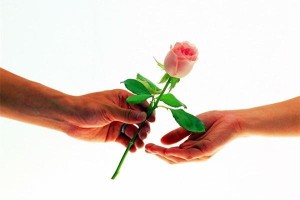 贈人玫瑰　手留餘香