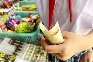 孩子也有用錢需求，但要得到家長 正確的指引以有合理支出。