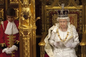 英國女王伊莉莎白二世登基70週年。