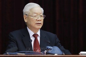 黨中央總書記阮富。