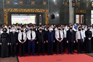 送別吳氏惠同志最後一程