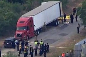 美一輛卡車內部及附近發現 46 具遺體