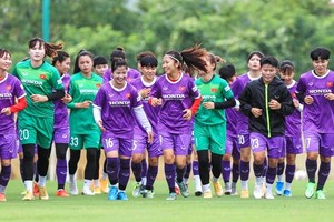 越南女足隊在培訓中。