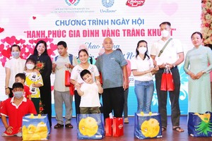 50 殘疾人士家庭模範獲表彰