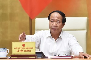 政府副總理黎文成主持了關於防範1號颱風在線會議。