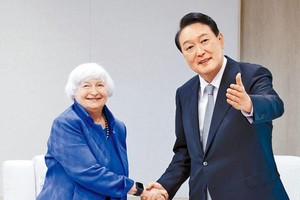 正在韓國訪問的美國財政部長珍妮特‧耶倫19日表示，需要集中力量復甦經濟並恢復供應鏈。圖源：互聯網