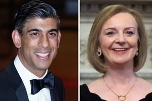 英前財政大臣蘇納克（左）和外交大臣特拉斯。