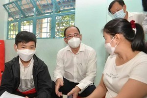 衛生廳突檢兒童接種新冠疫苗工作