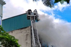 河內紙橋火警致 3 消防幹部犧牲