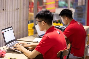 輔助跨境銷售離不開物流服務。