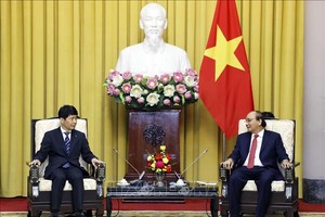 國家主席接見日本群馬縣知事