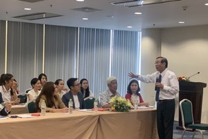 各企業分享在複雜多變市場的背景下克服紡織品成衣出口風險經驗。