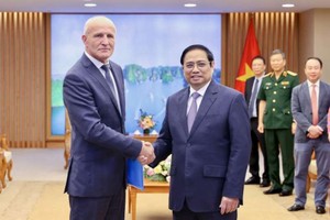 確保胡志明主席遺體絕對安全