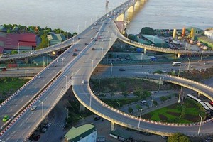 檢查敦促公共投資撥資